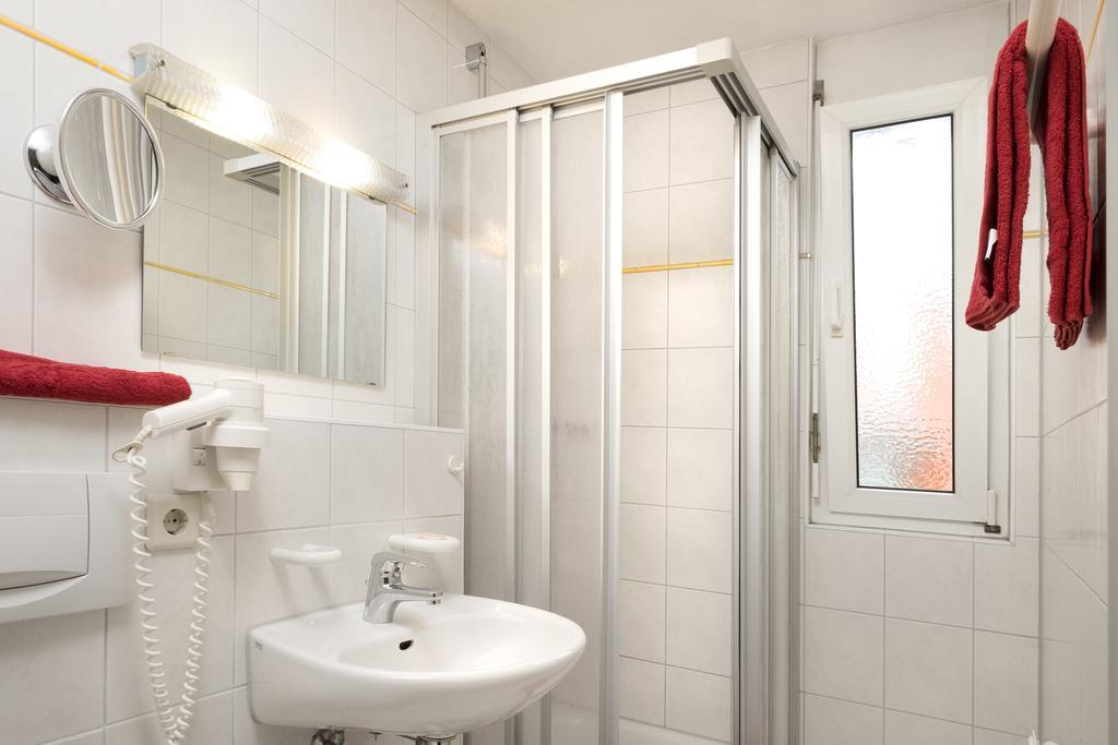 Hotel Meyerhof Lorrach Ruang foto